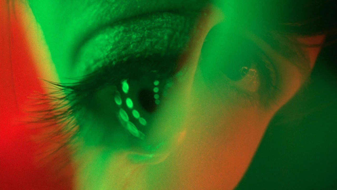 Backdrop image for movie Hypnosis Display