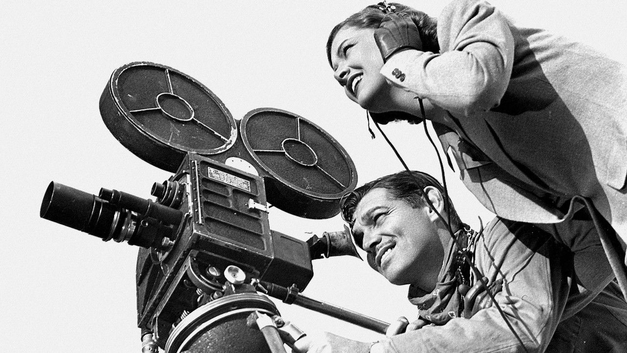 Backdrop image for movie Too Hot to Handle