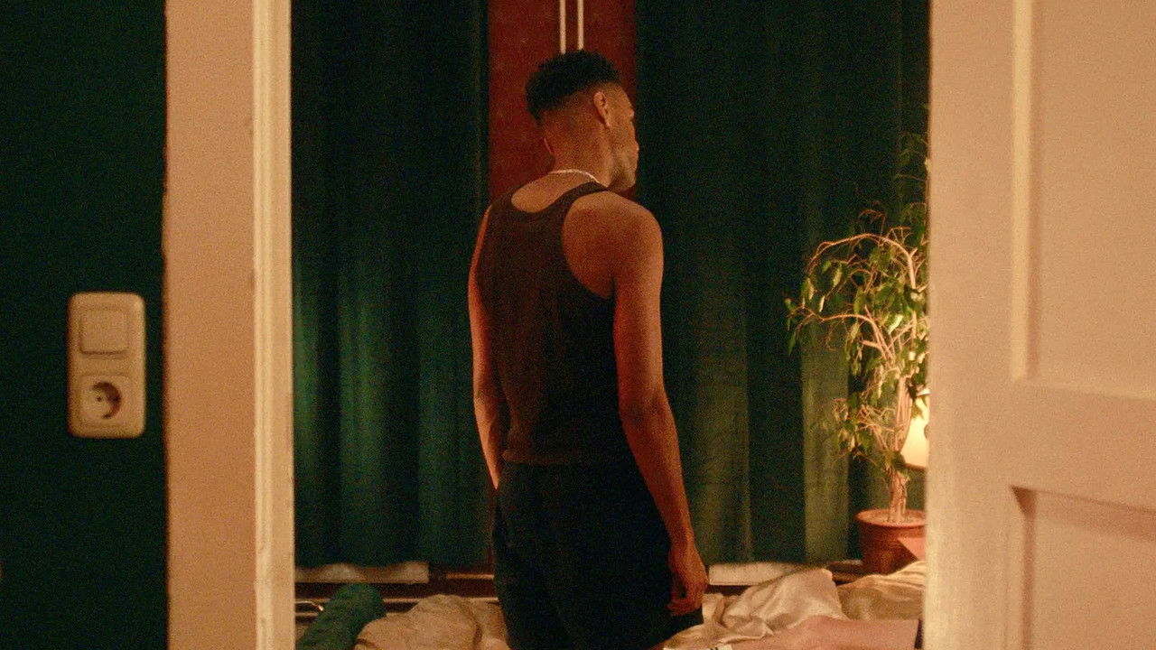 Backdrop image for movie Dogfriend