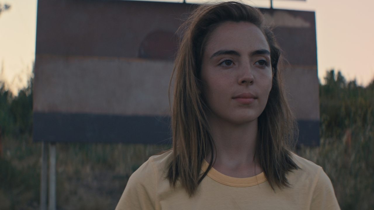 Backdrop image for movie So Long Billie