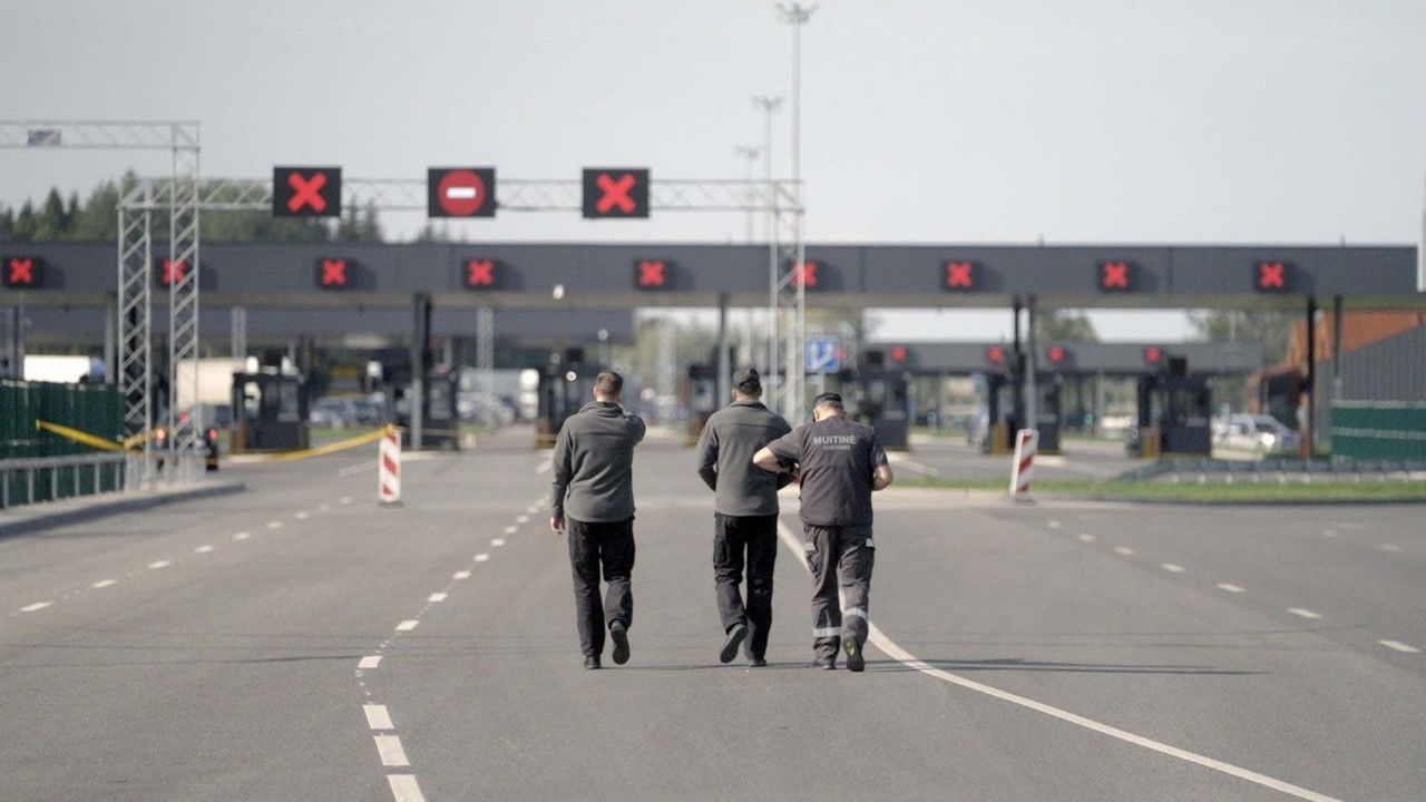 Backdrop image for movie Russland: Verbotene Geschäfte