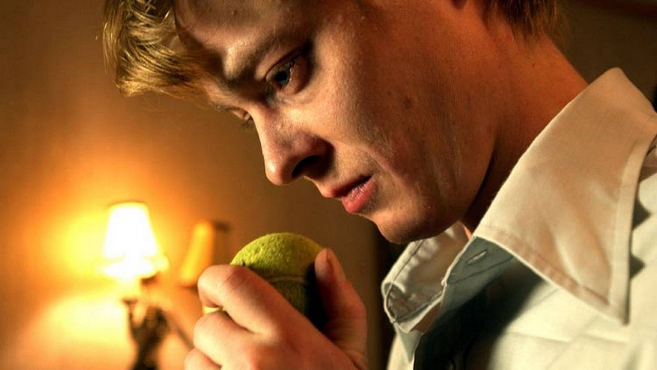 Backdrop image for movie Falling Sky