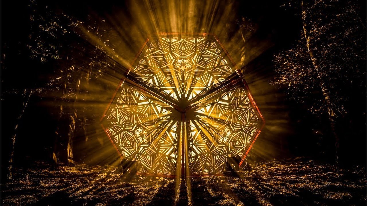 Backdrop image for movie Qlimax - The Source