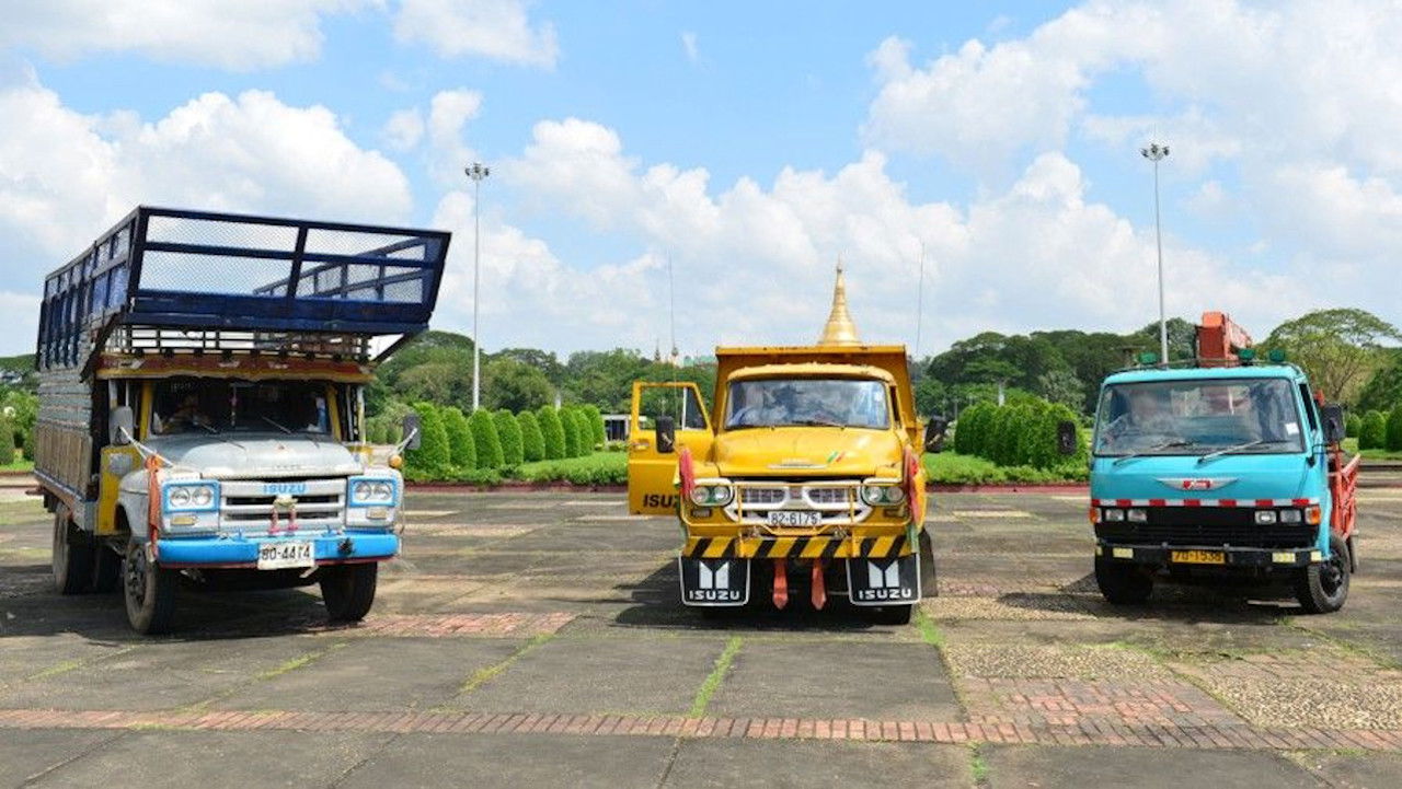 Backdrop image for movie Top Gear: The Burma Special
