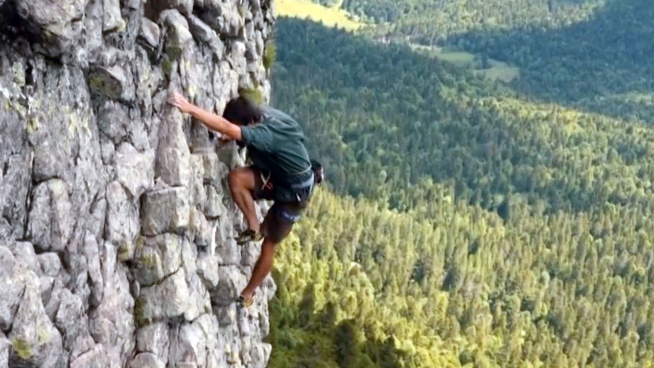 Backdrop image for movie En Solo : L'ivresse des sommets