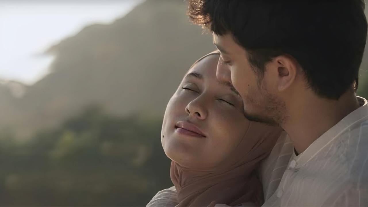 Backdrop image for movie 172 Days