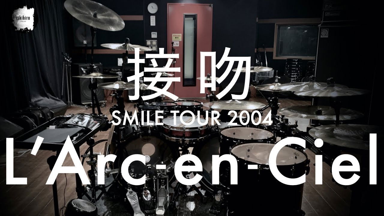 Backdrop image for movie L'Arc~en~Ciel: SMILE TOUR 2004 -Zenkokuhen-