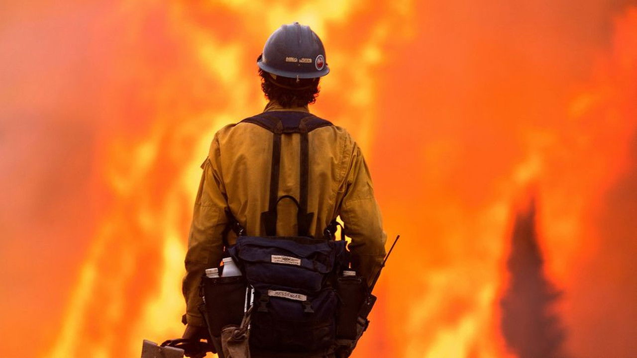 Backdrop image for movie Megafires: The Global Threat