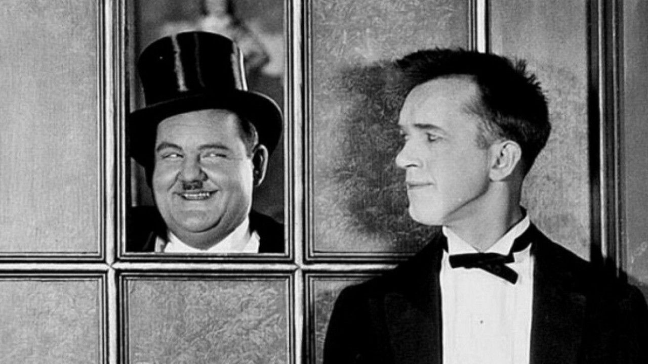 Backdrop image for movie Early to Bed