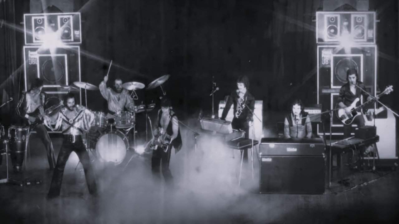 Backdrop image for movie 30 Years of Argentine Rock
