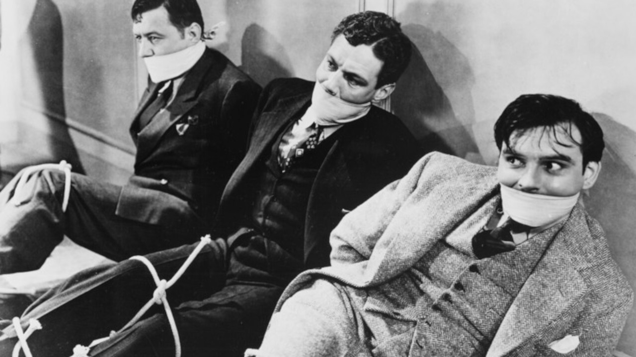 Backdrop image for movie Dick Tracy's G-Men