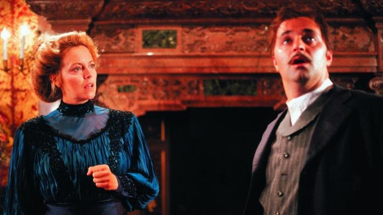 Backdrop image for movie The Manor