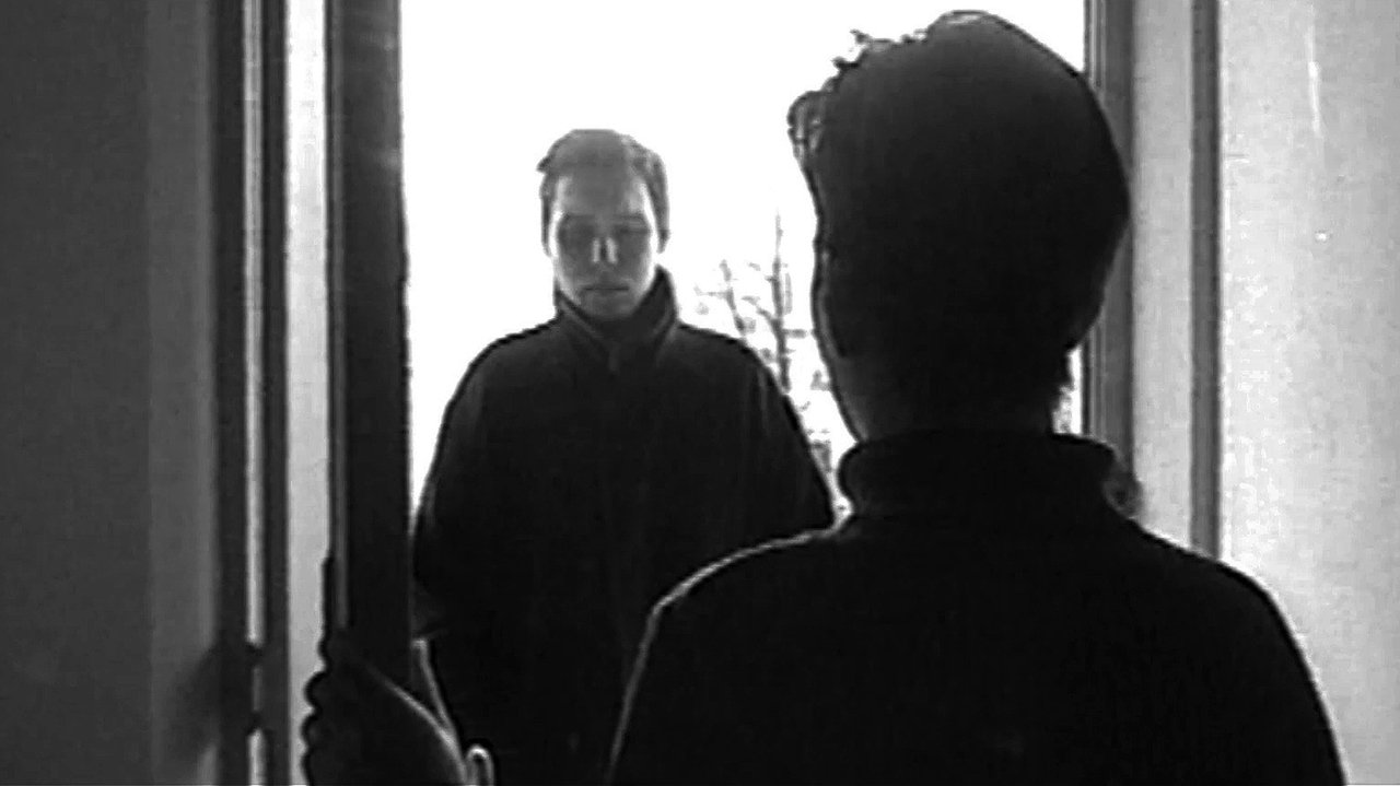 Backdrop image for movie Robert