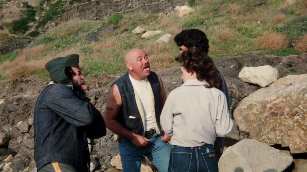 Backdrop image for movie Dangerous Men