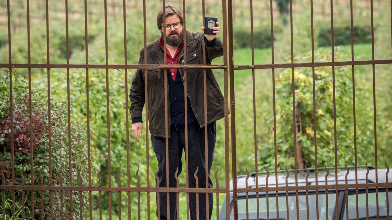 Backdrop image for movie The Last Prosecco