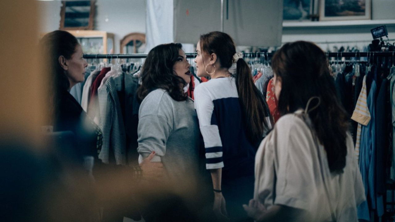 Backdrop image for movie What Bitch?