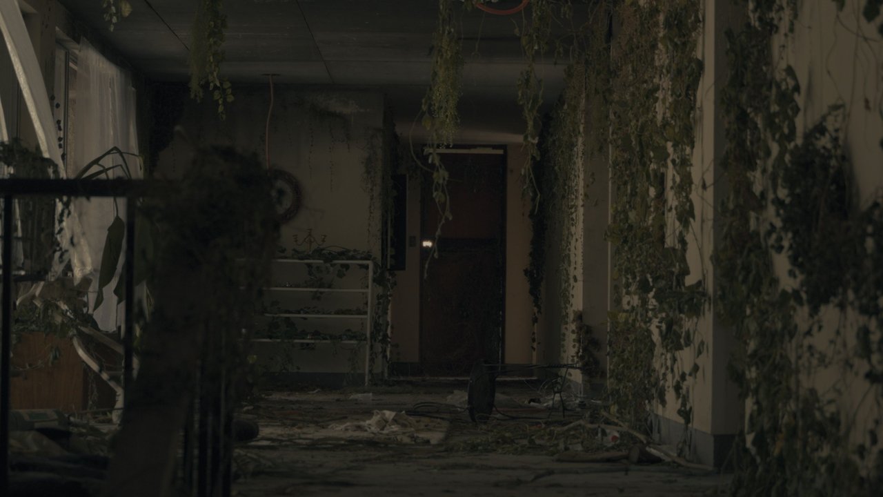 Backdrop image for movie Mabagal Kung Bumagsak Ang Mga Dahon