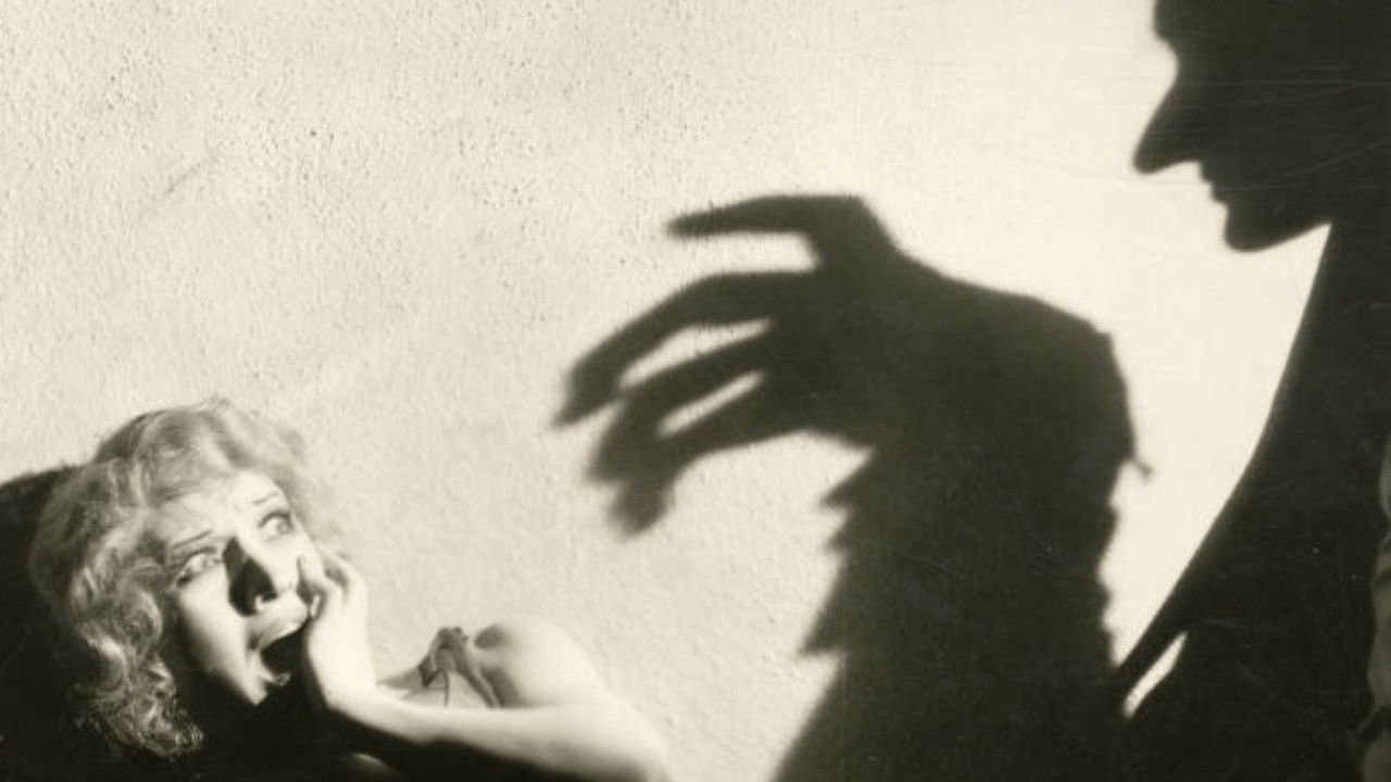 Backdrop image for movie Midnight Mystery