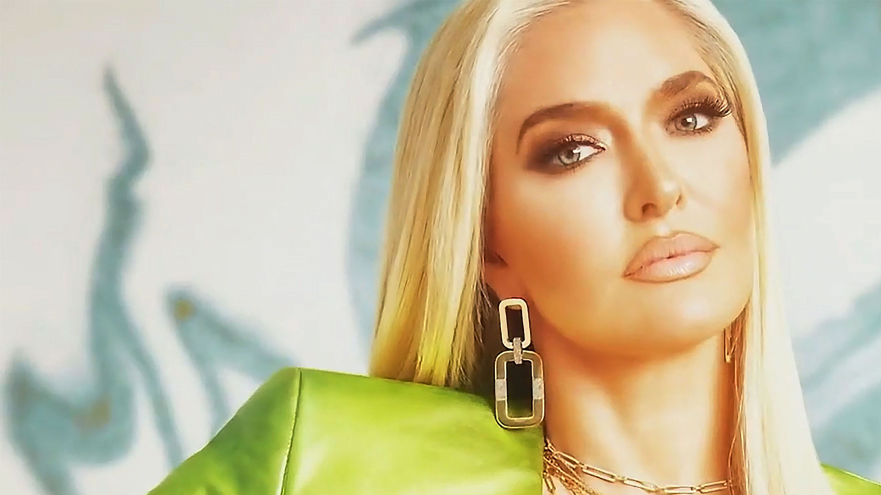 Backdrop image for movie The Housewife and the Hustler