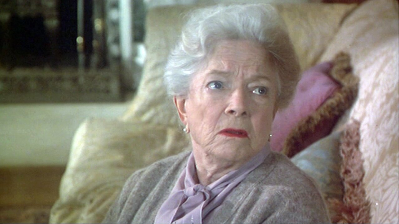 Backdrop image for movie Murder with Mirrors