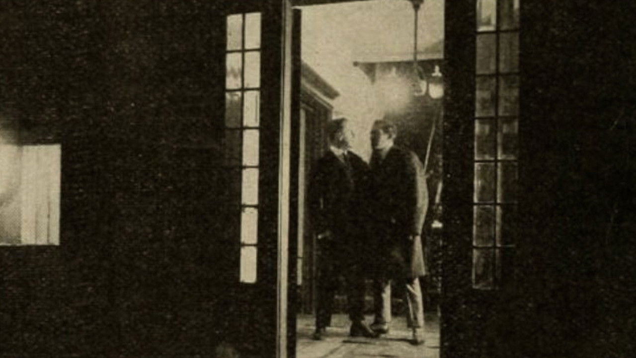 Backdrop image for movie The House of Fear