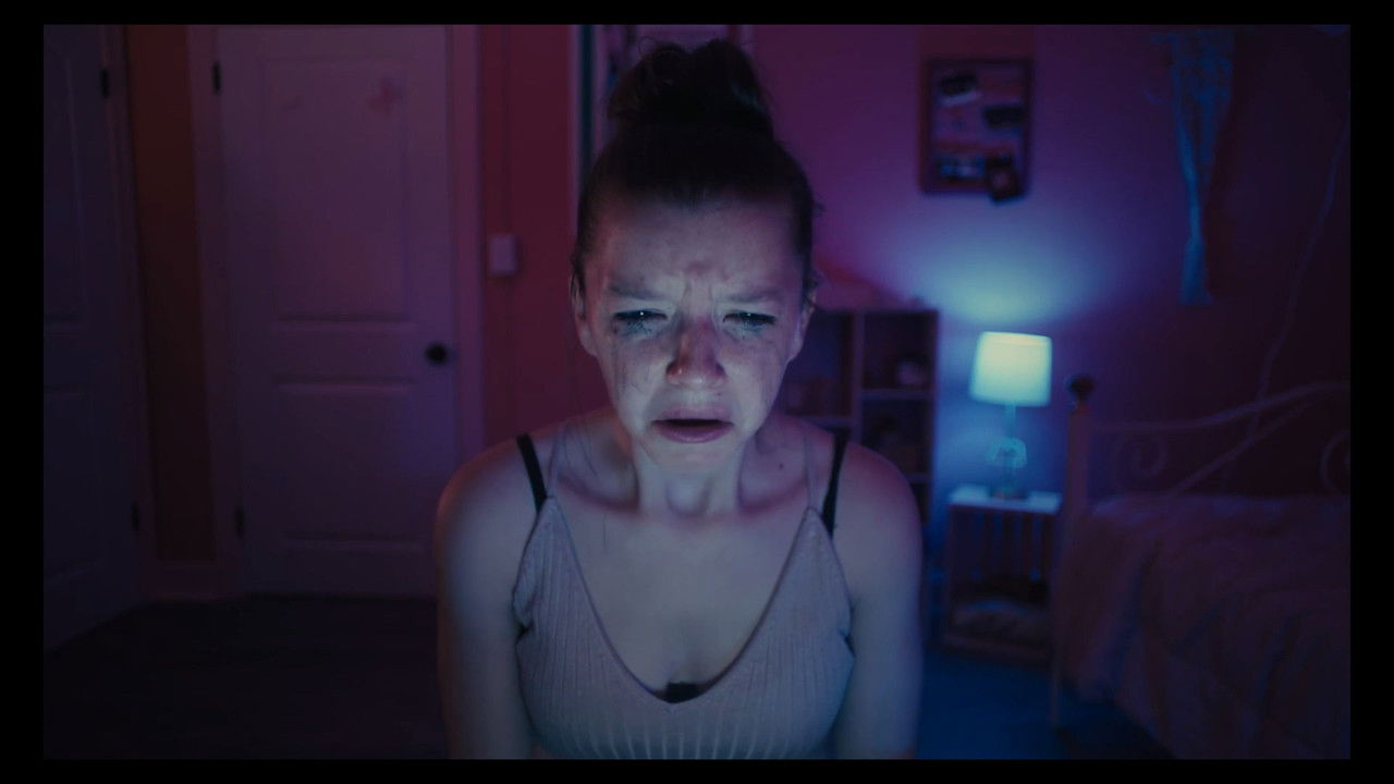 Backdrop image for movie Fragile.com