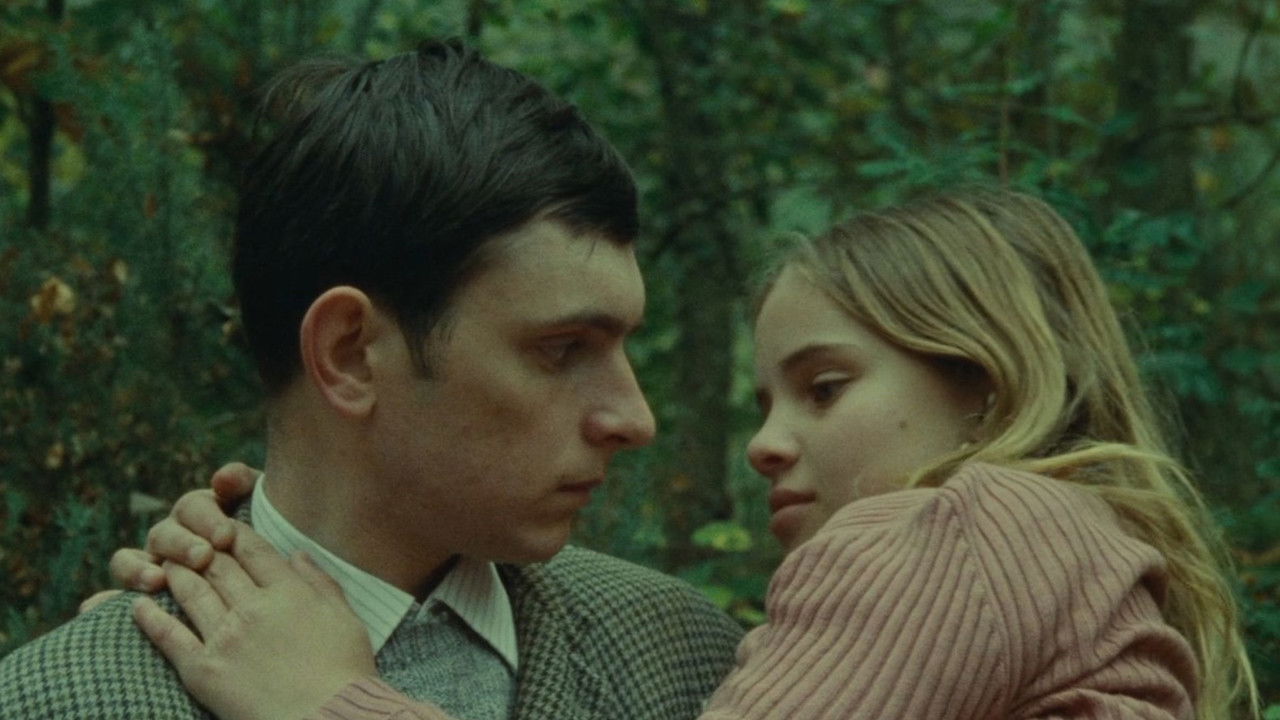 Backdrop image for movie The Hussy