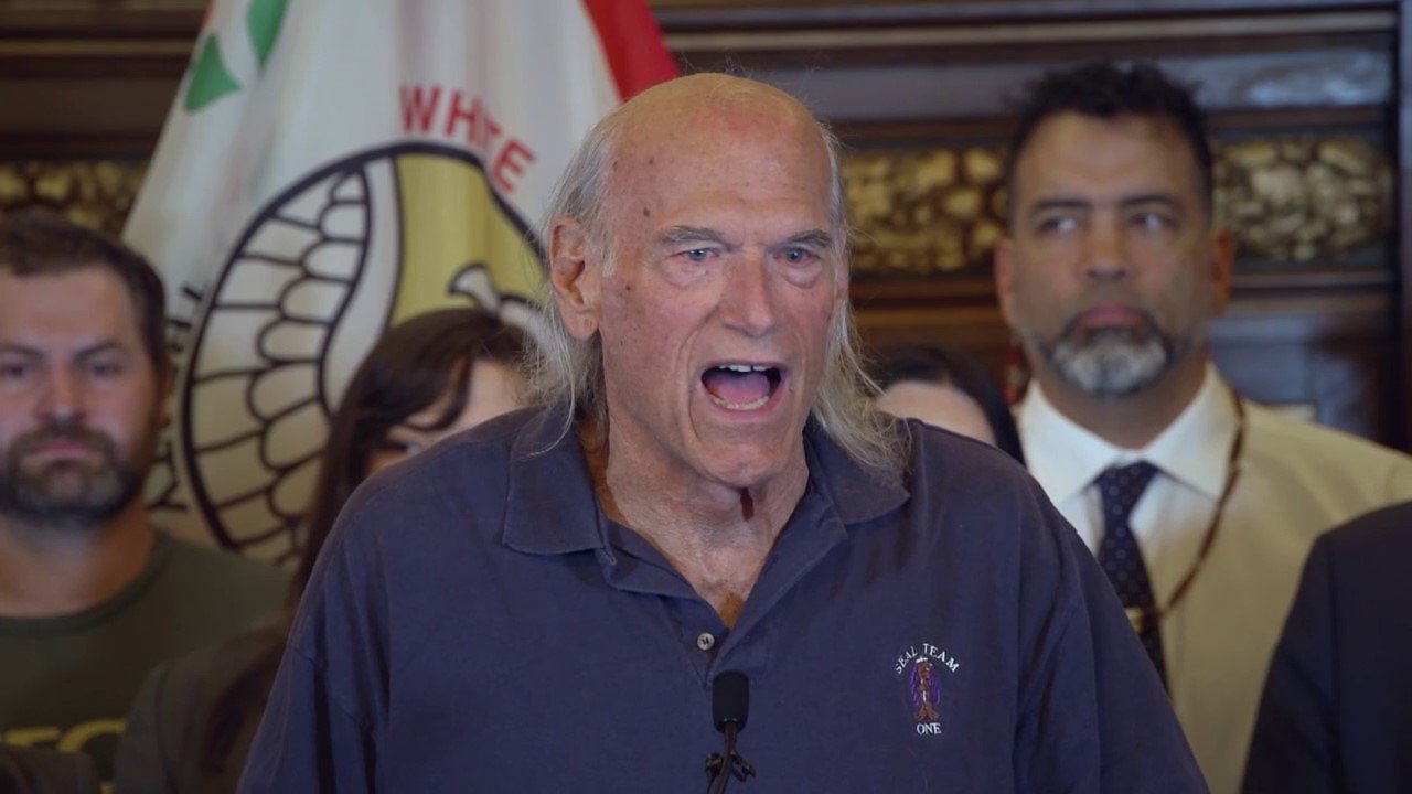 Backdrop image for movie Jesse Ventura Shocks the World
