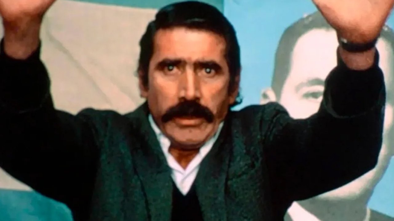 Backdrop image for movie The Traitors