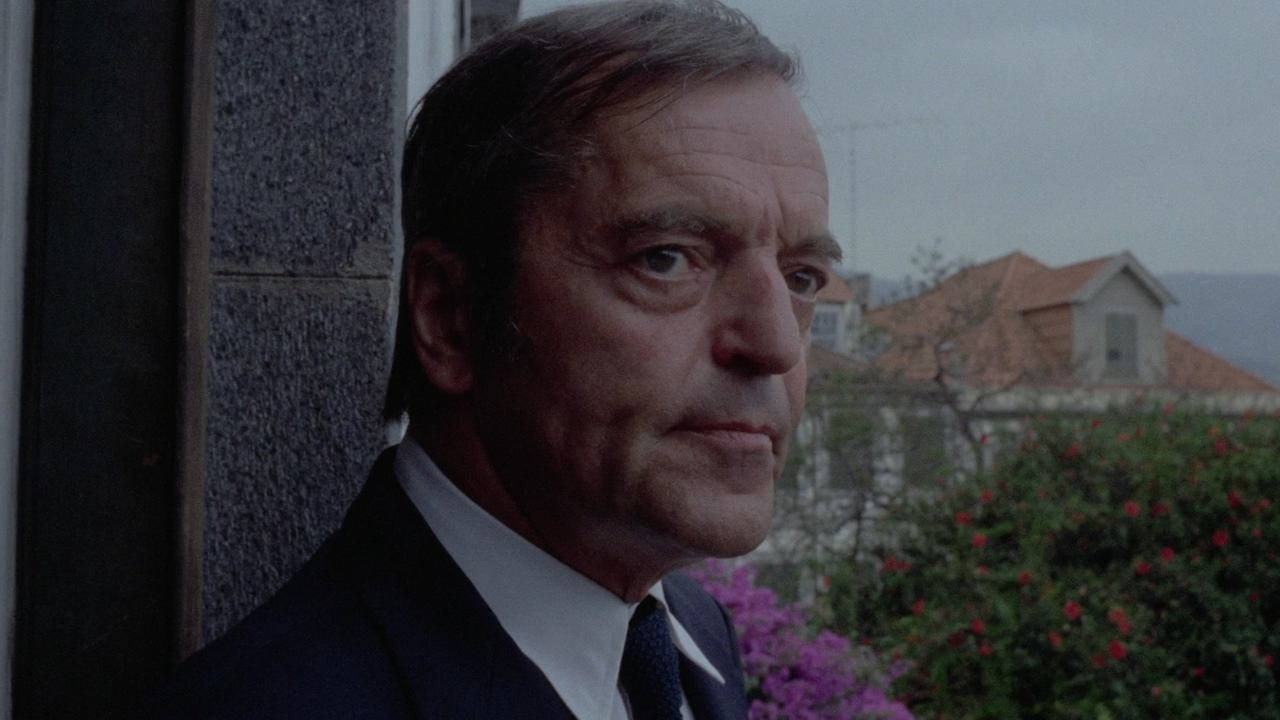 Backdrop image for movie The Other Side of the Mirror