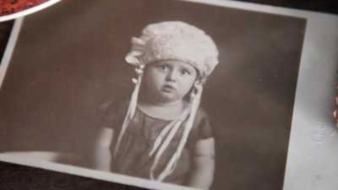 Backdrop image for movie The Picture of Dora