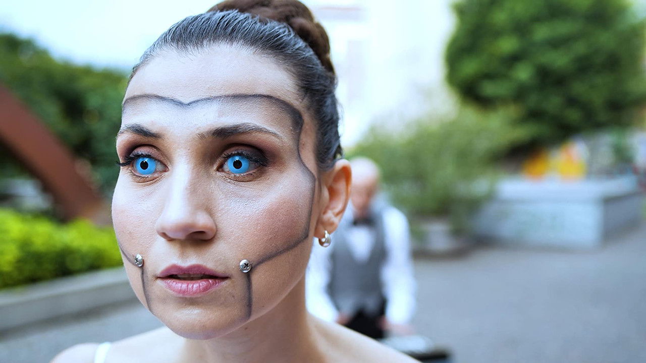 Backdrop image for movie Carillon