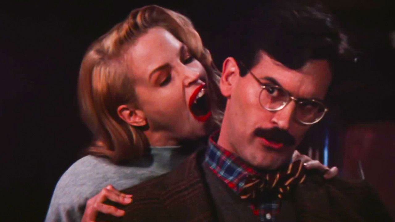 Backdrop image for movie Sundown: The Vampire in Retreat