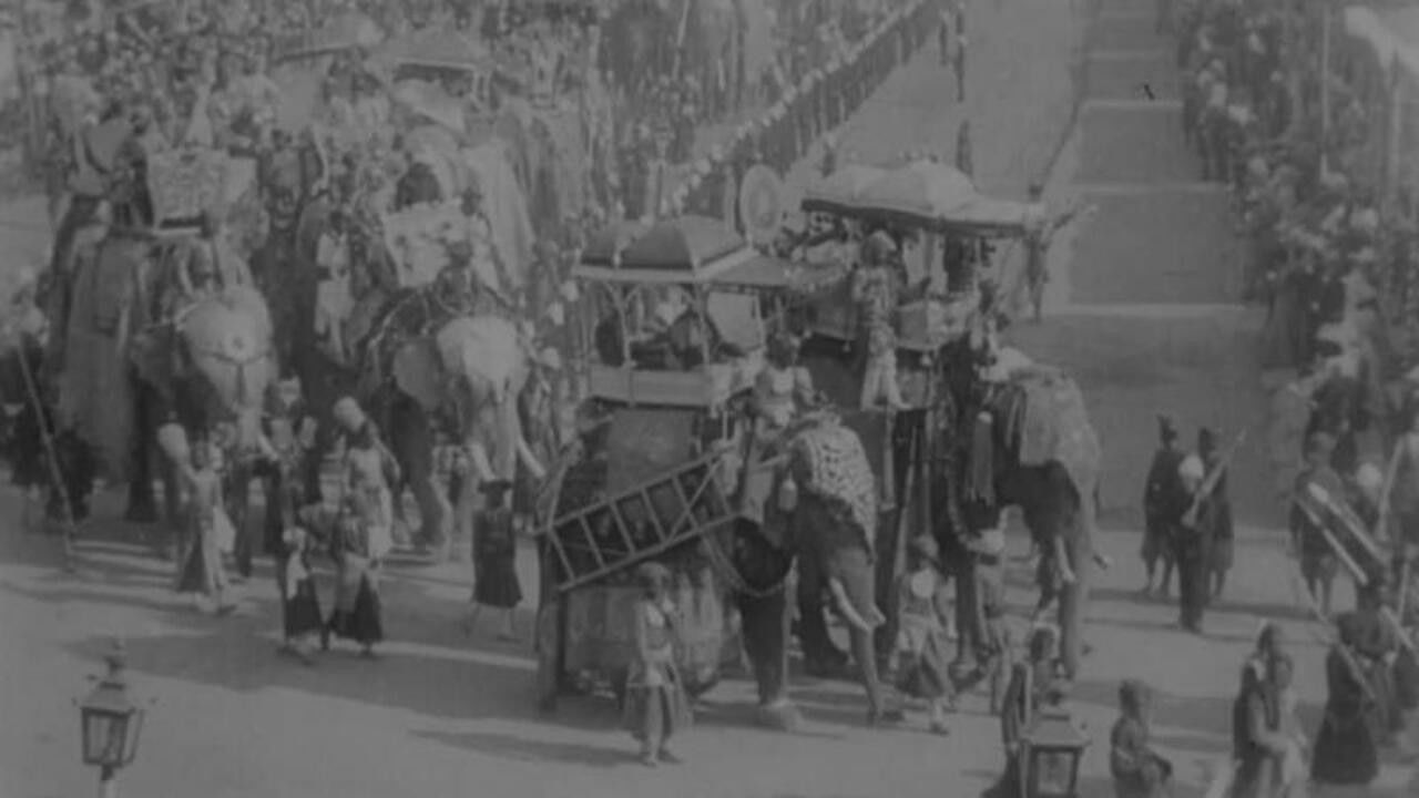 Backdrop image for movie Delhi Durbar