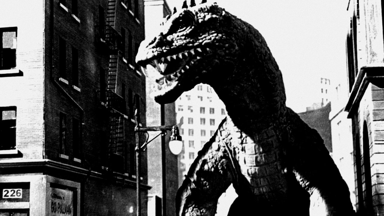 Backdrop image for movie The Beast from 20,000 Fathoms