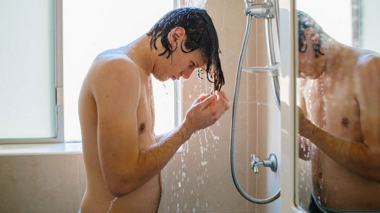 Backdrop image for movie Showboy