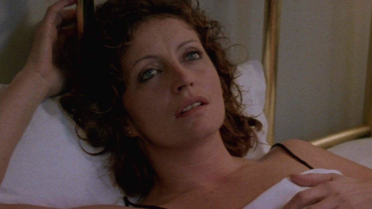 Backdrop image for movie A Woman in Transit