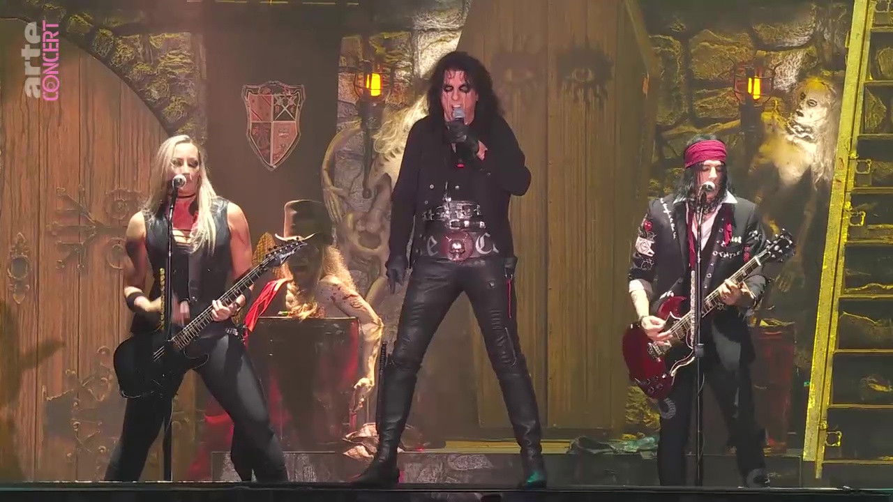 Backdrop image for movie Alice Cooper - Road (Live at Hellfest 2022)