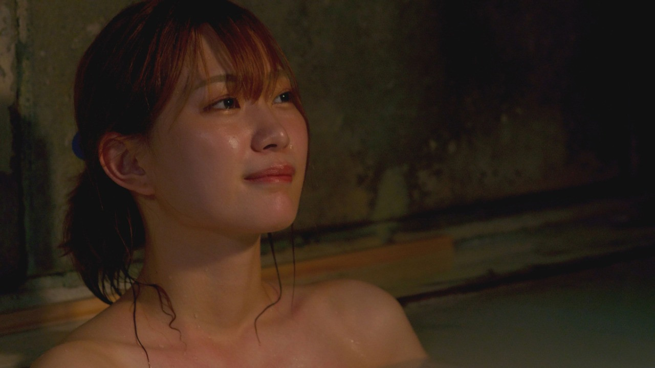 Backdrop image for movie The Secret of the Old Hot Spring Inn