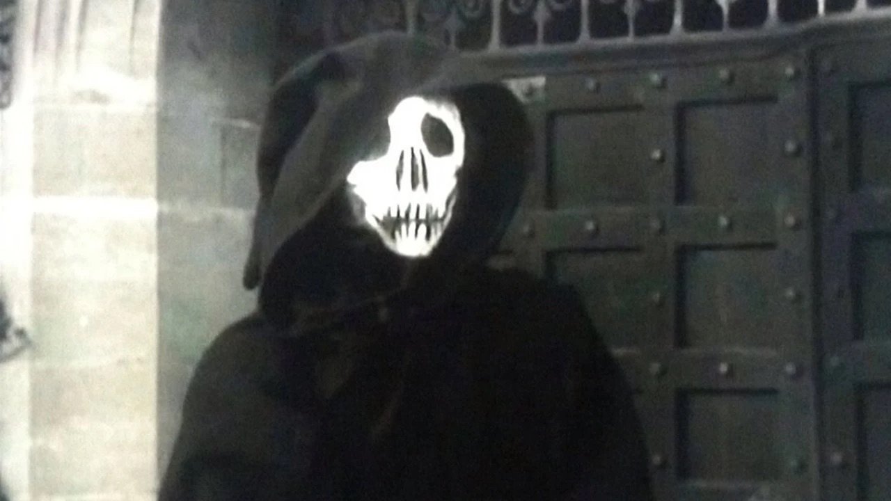 Backdrop image for movie Castle Sinister