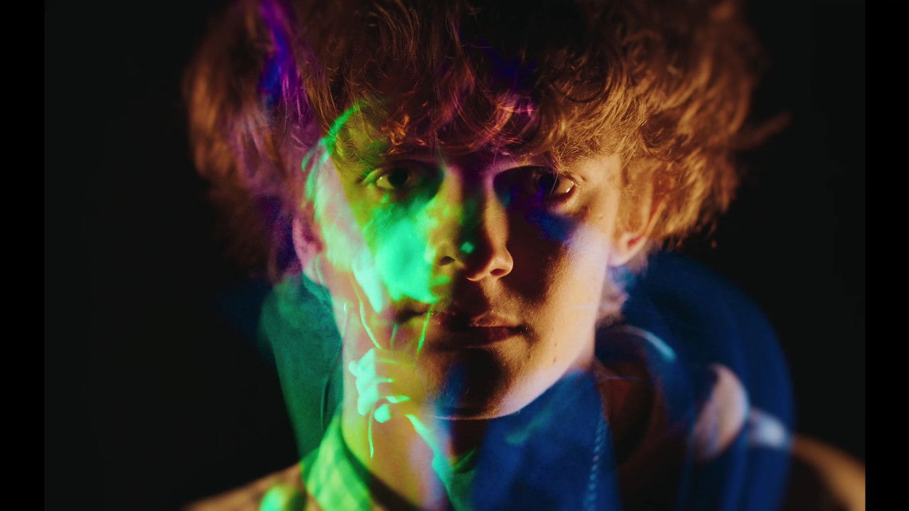 Backdrop image for movie Broderlig Kærlighed