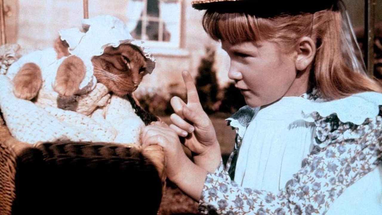 Backdrop image for movie The Three Lives of Thomasina