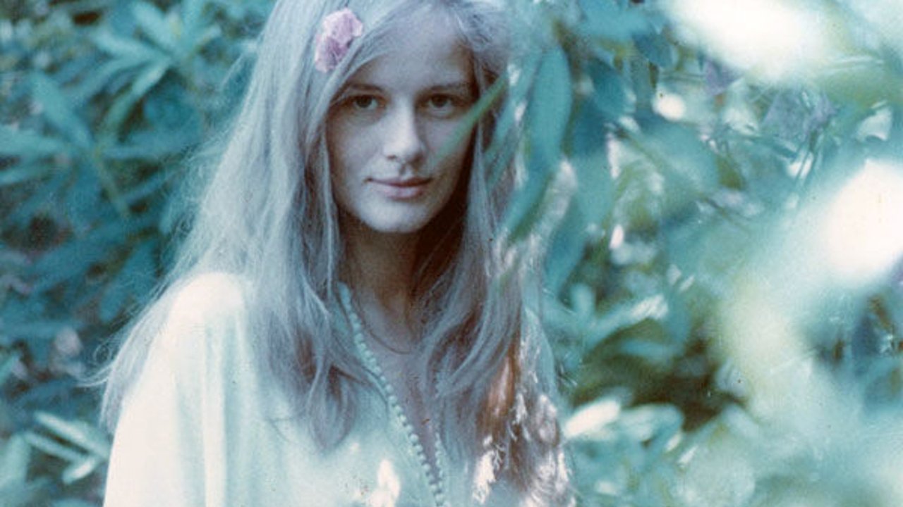 Backdrop image for movie The Crystal Cradle