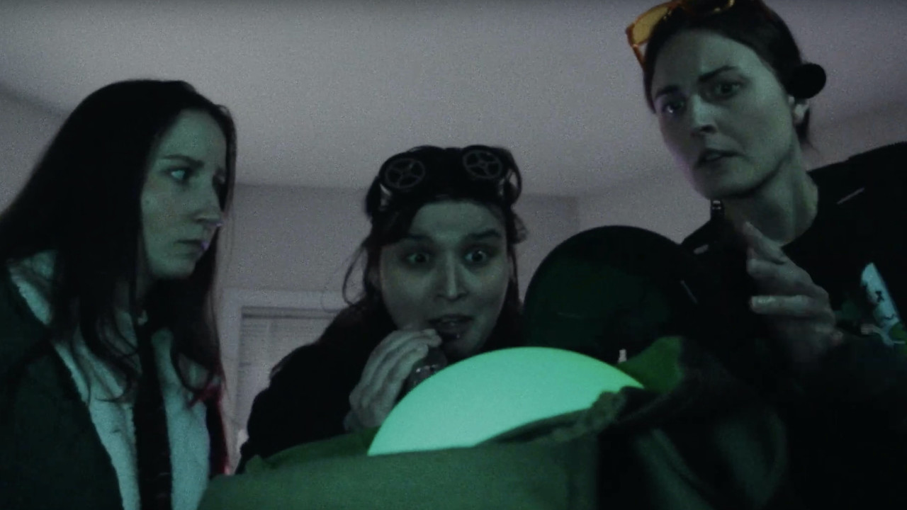 Backdrop image for movie Moon Ghost