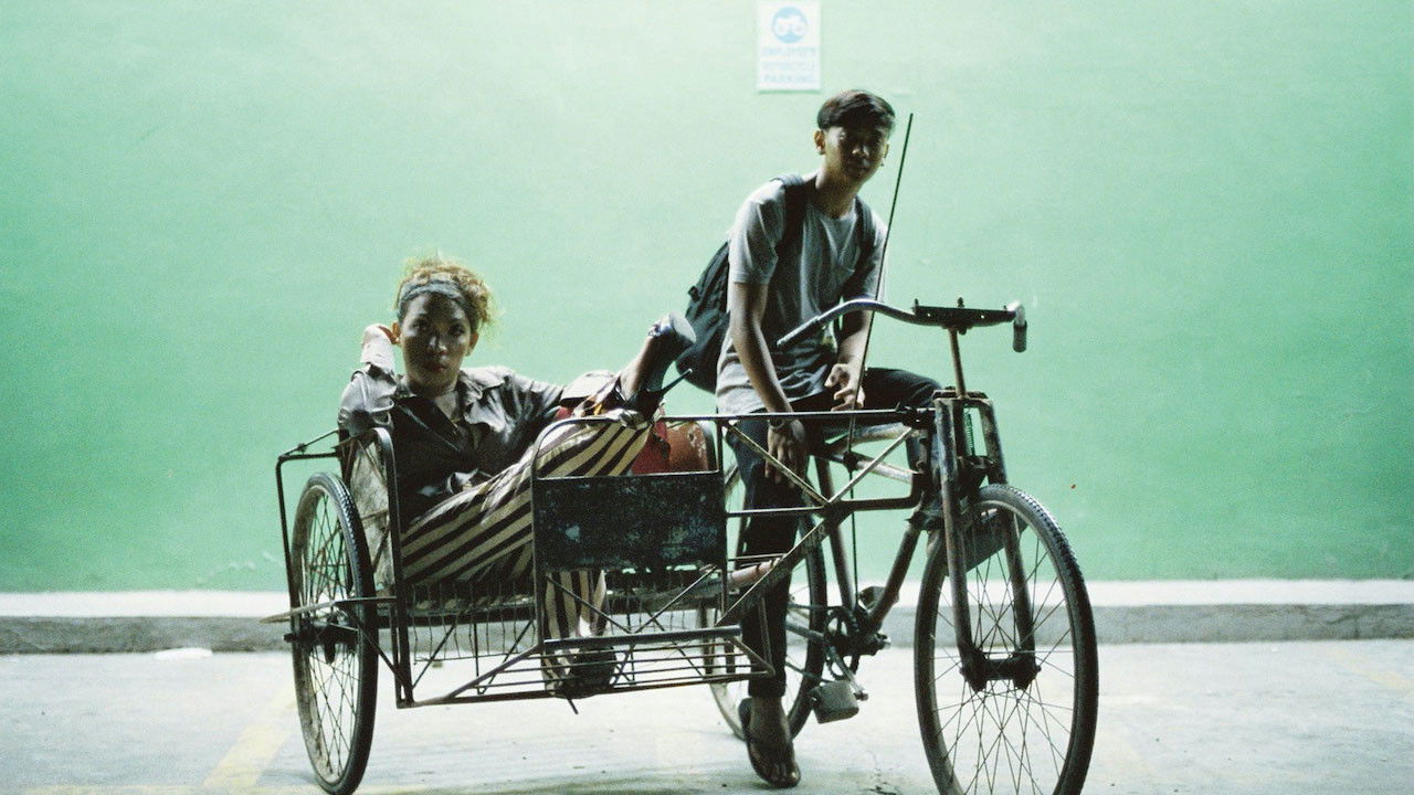 Backdrop image for movie Asog