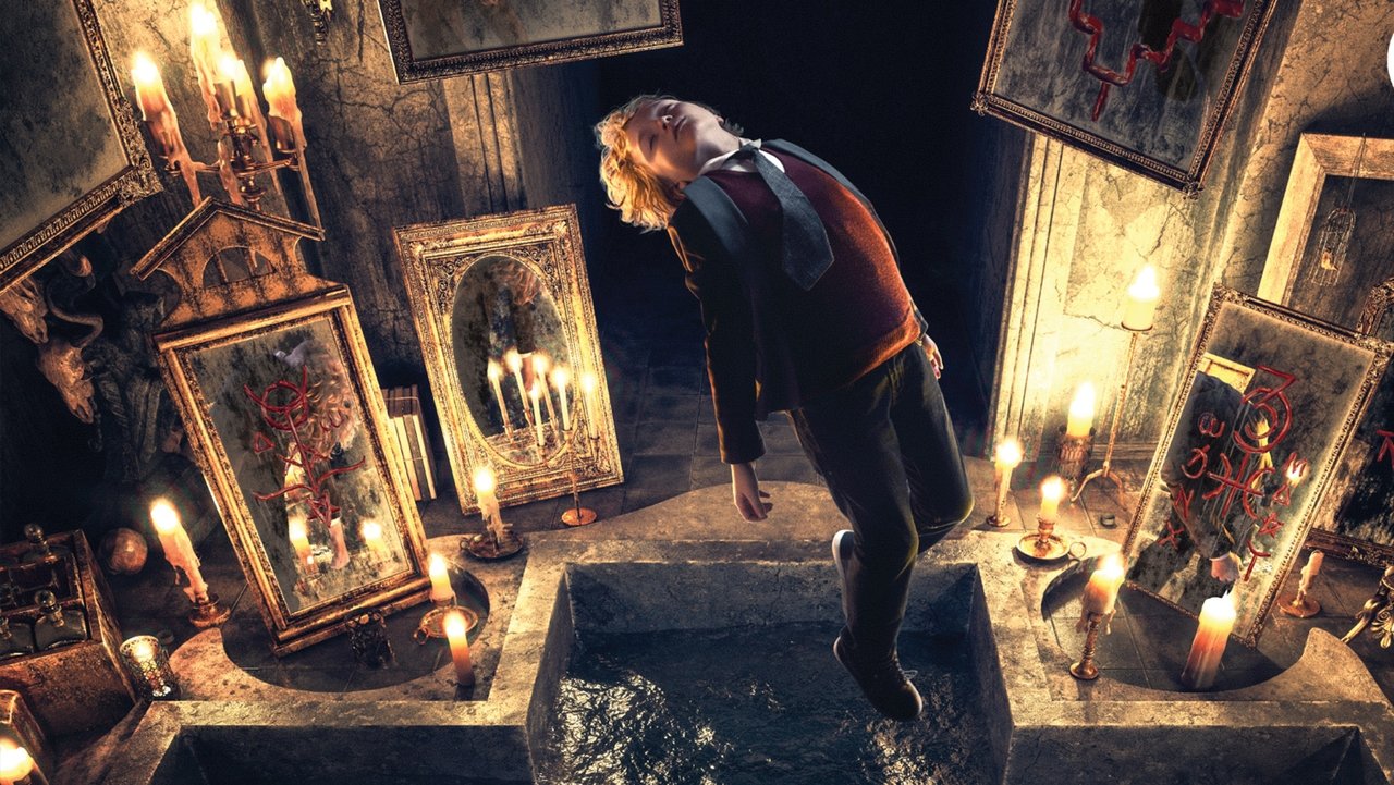 Backdrop image for movie Queen of Spades: Through the Looking Glass