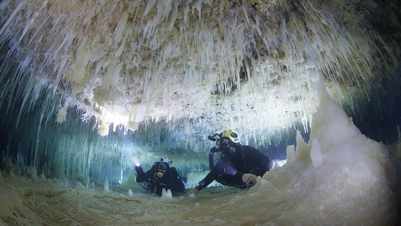 Backdrop image for movie Ancient Caves
