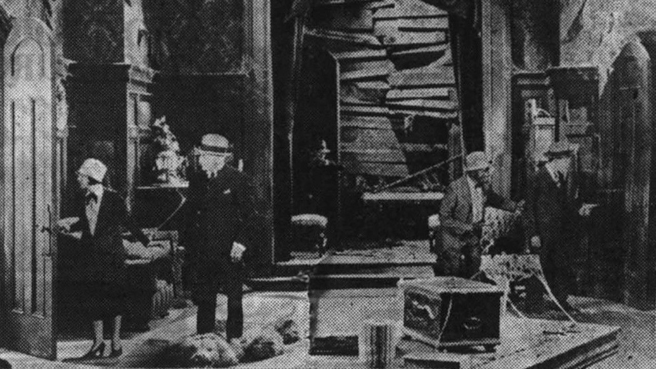 Backdrop image for movie Unknown Treasures