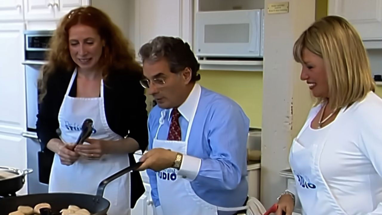 Backdrop image for movie STRIP TEASE : America America