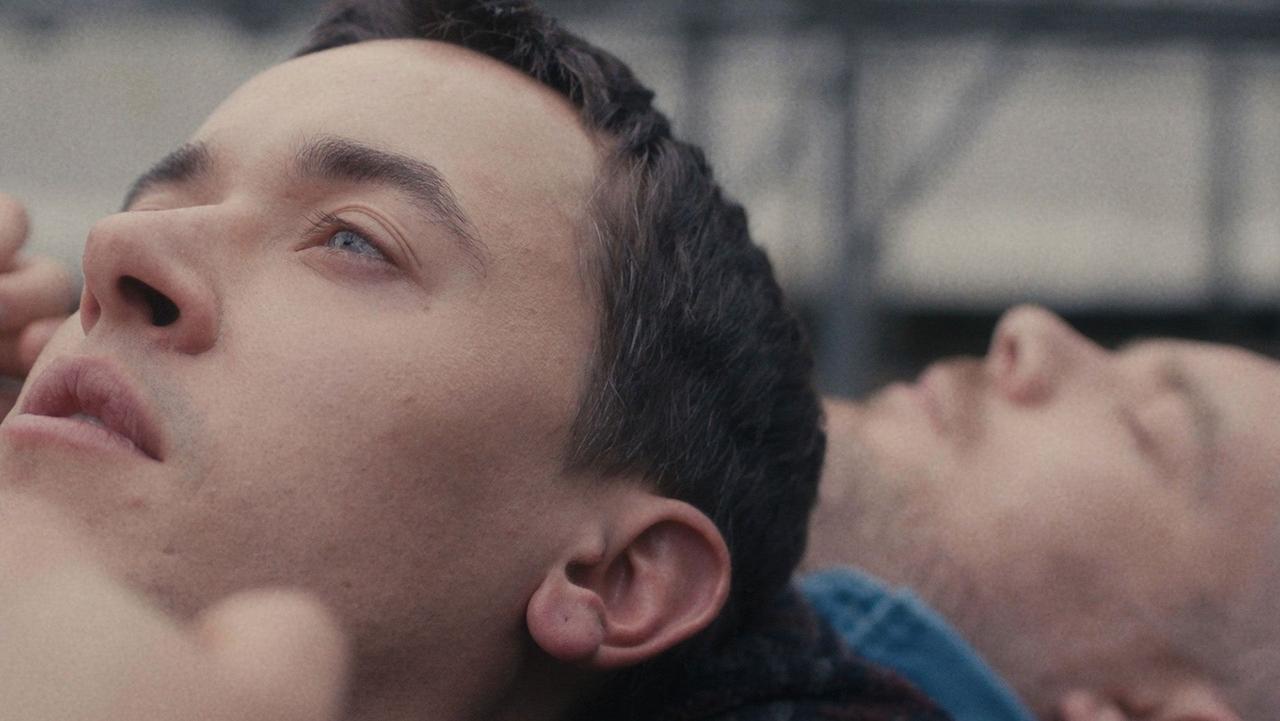 Backdrop image for movie Plainclothes